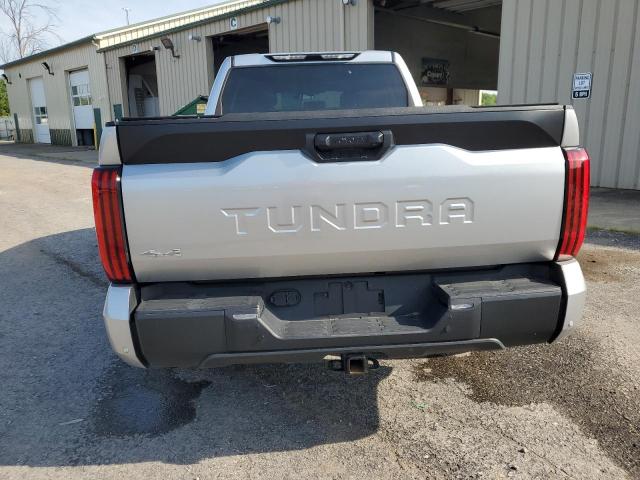  TOYOTA TUNDRA 2023 Серебристый