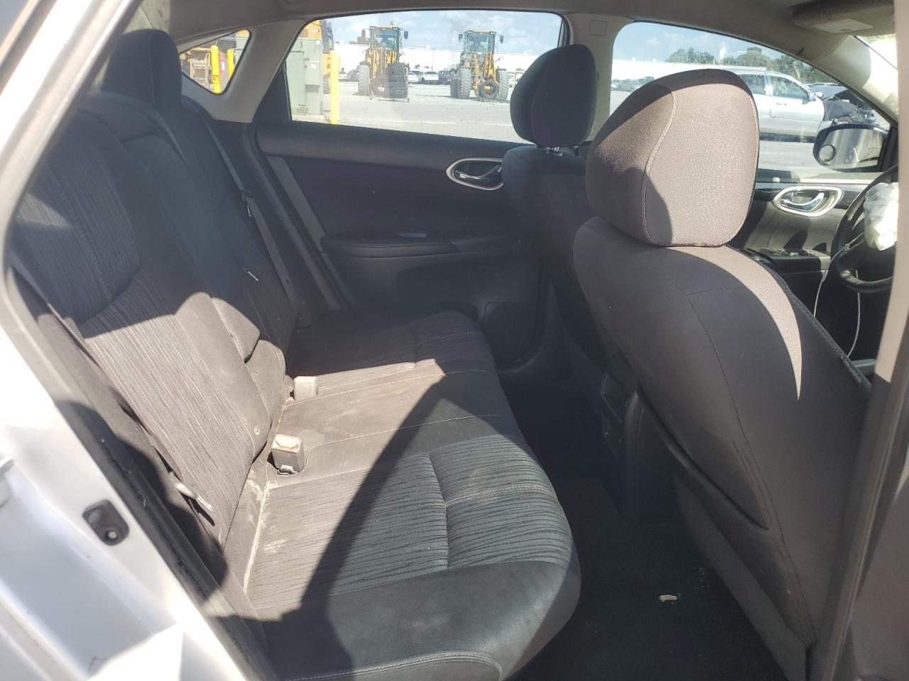 2017 Nissan Sentra S VIN: 3N1AB7AP2HY325241 Lot: 65428825
