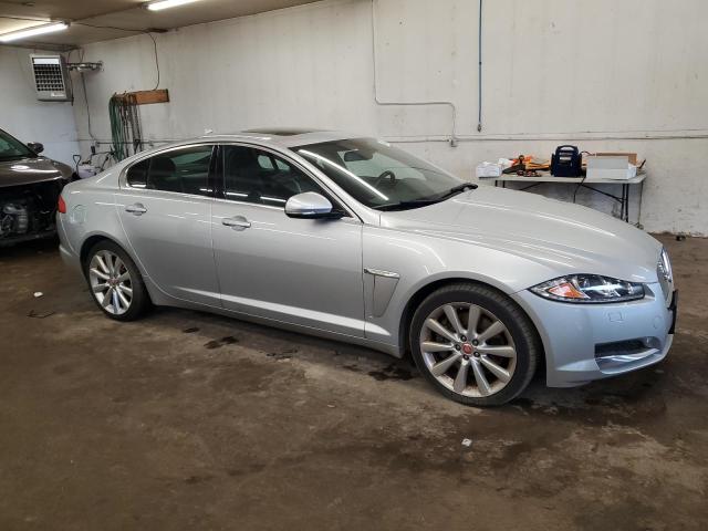  JAGUAR XF 2014 Silver