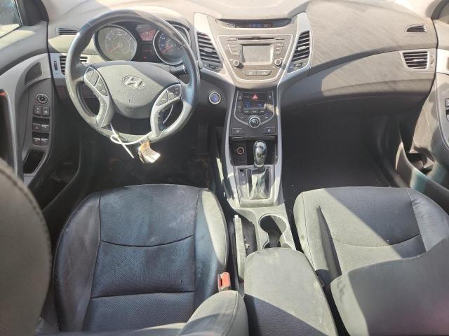 Седаны HYUNDAI ELANTRA 2016 Серебристый