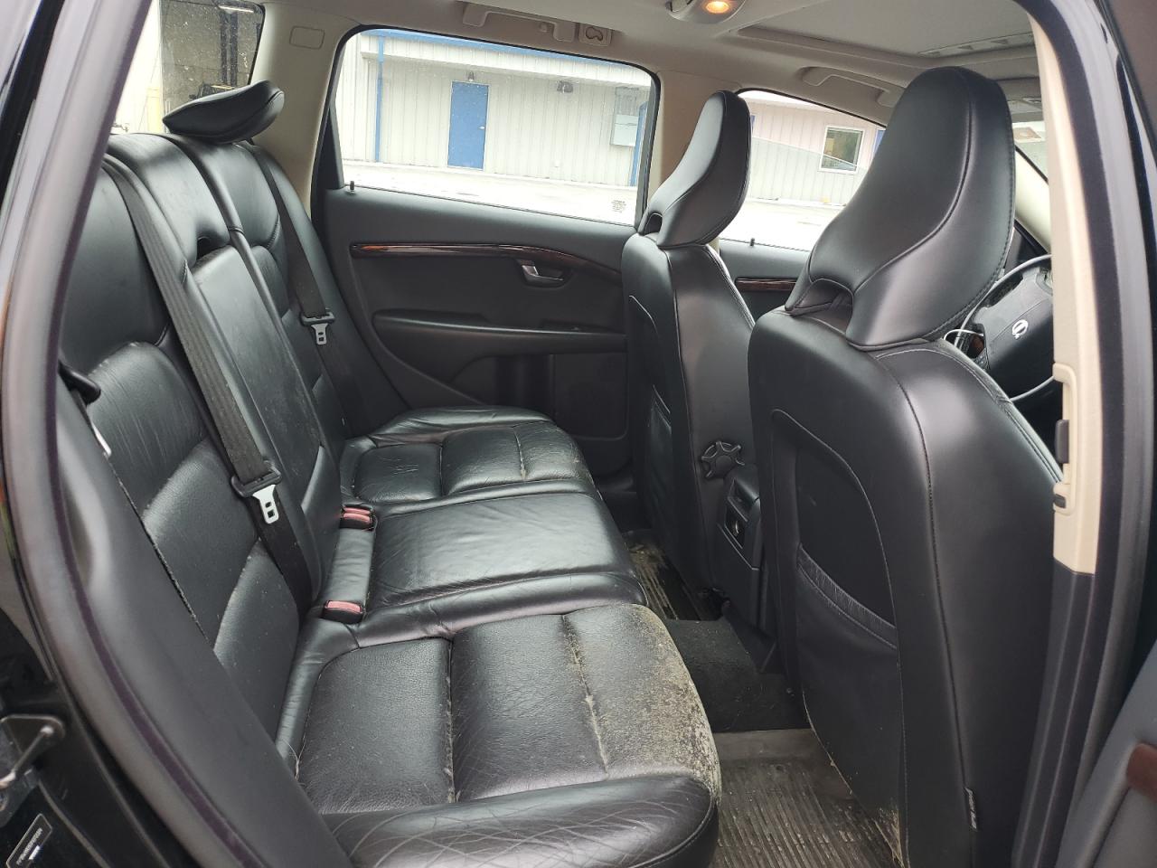 2009 Volvo V70 3.2 VIN: YV1BW982691072324 Lot: 63758995