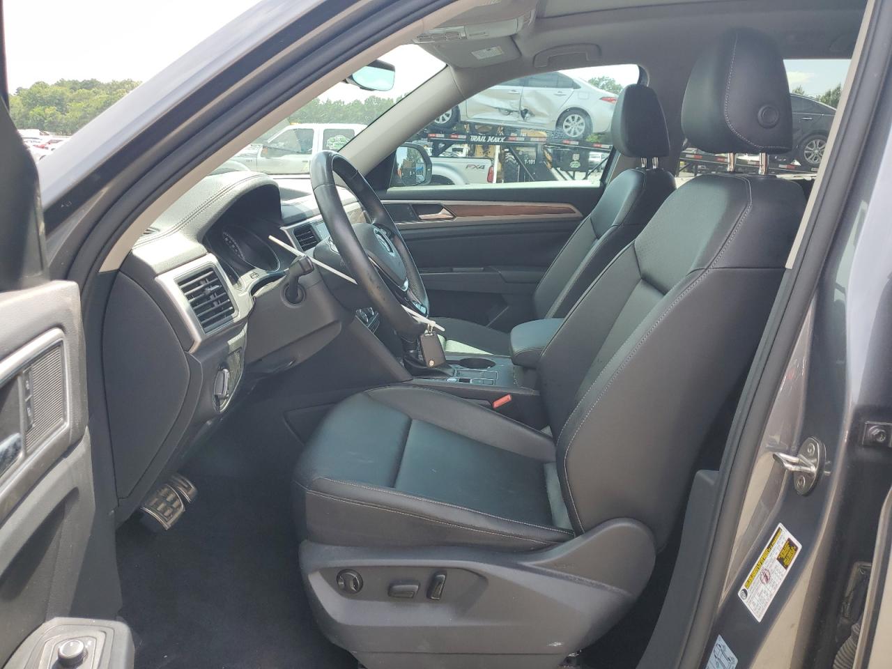 2019 Volkswagen Atlas Se VIN: 1V2YR2CA4KC573881 Lot: 63695935