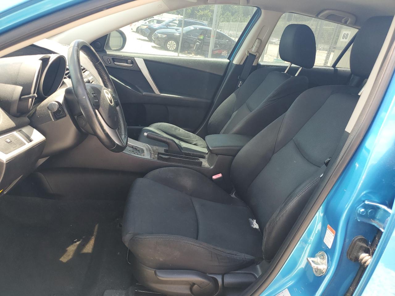 2011 Mazda 3 S VIN: JM1BL1K56B1403332 Lot: 64319505