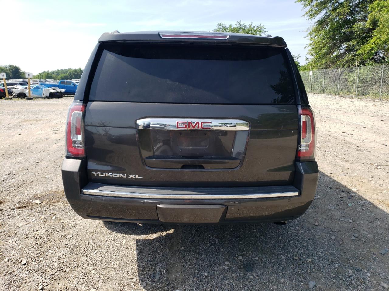 2020 GMC Yukon Xl Denali VIN: 1GKS2HKJ8LR113240 Lot: 62883055
