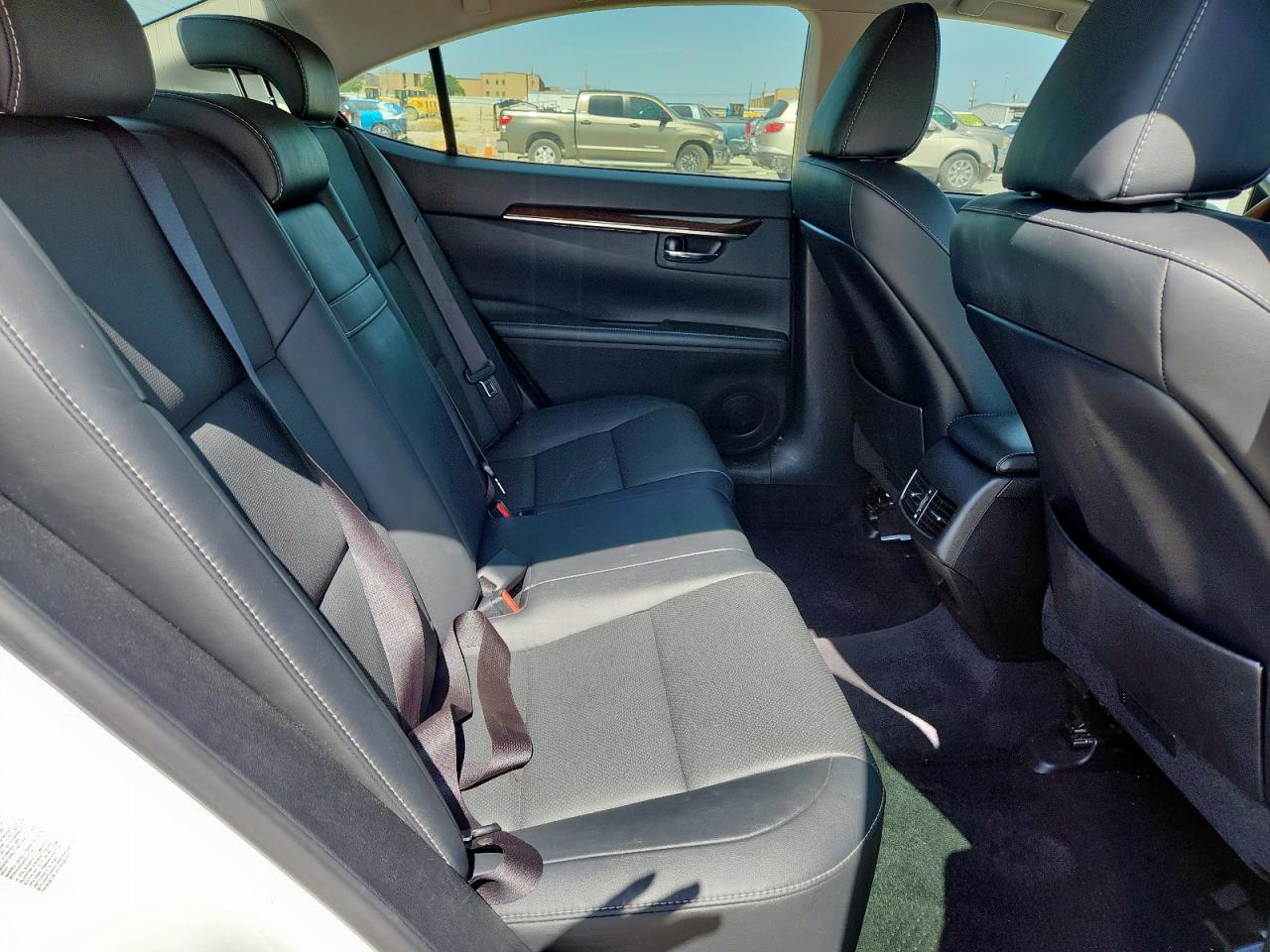 2014 Lexus Es 350 VIN: JTHBK1GG2E2097160 Lot: 64641055