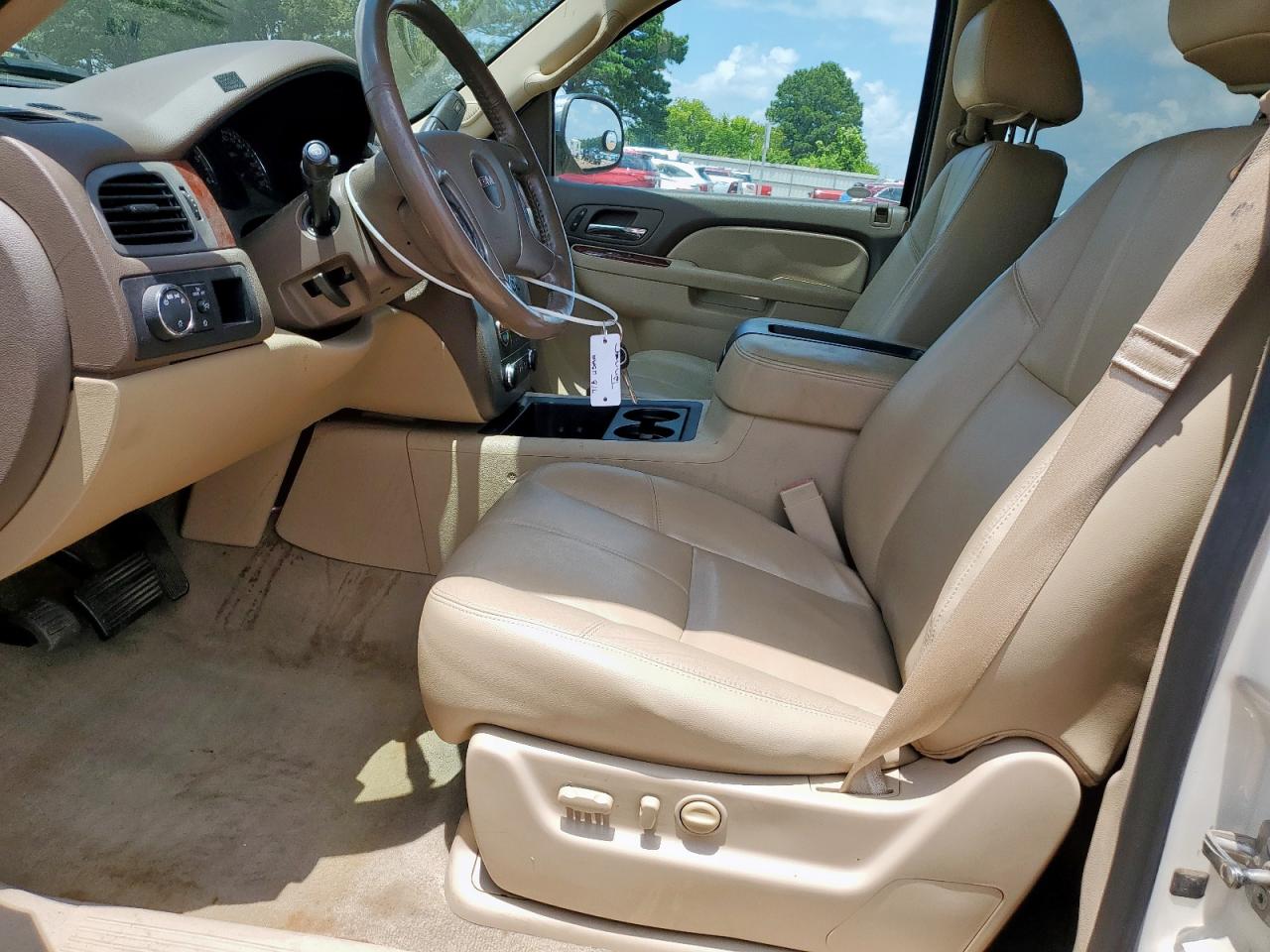 2013 GMC Yukon Xl C1500 Slt VIN: 1GKS1KE01DR326406 Lot: 64588885