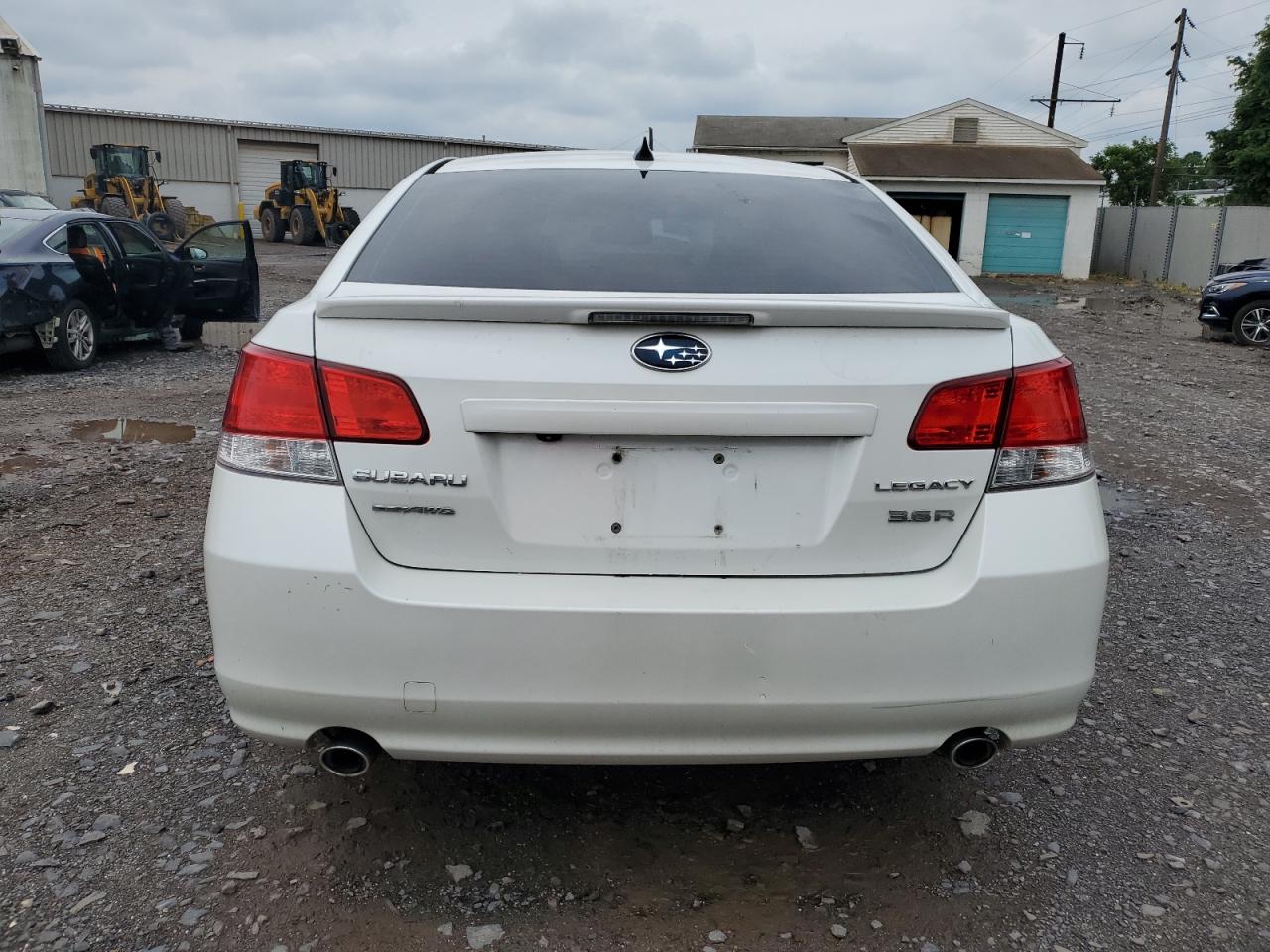 2012 Subaru Legacy 3.6R Limited VIN: 4S3BMDL67C2002812 Lot: 62697375