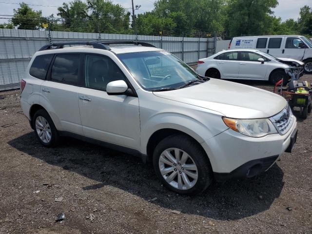 Parquets SUBARU FORESTER 2012 Biały