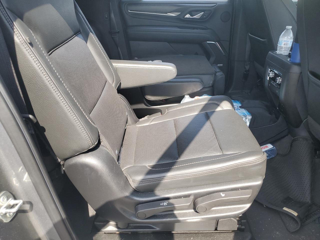 2022 GMC Yukon Xl Denali VIN: 1GKS2JKL6NR105567 Lot: 63208455