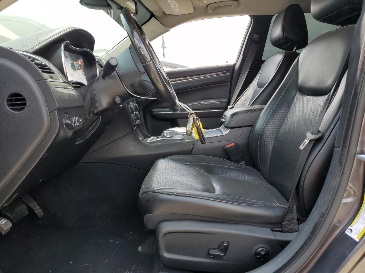 2019 Chrysler 300 Limited VIN: 2C3CCAEG5KH564598 Lot: 65593215