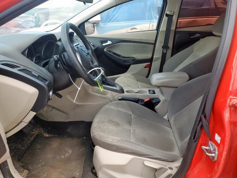  FORD FOCUS 2014 Красный