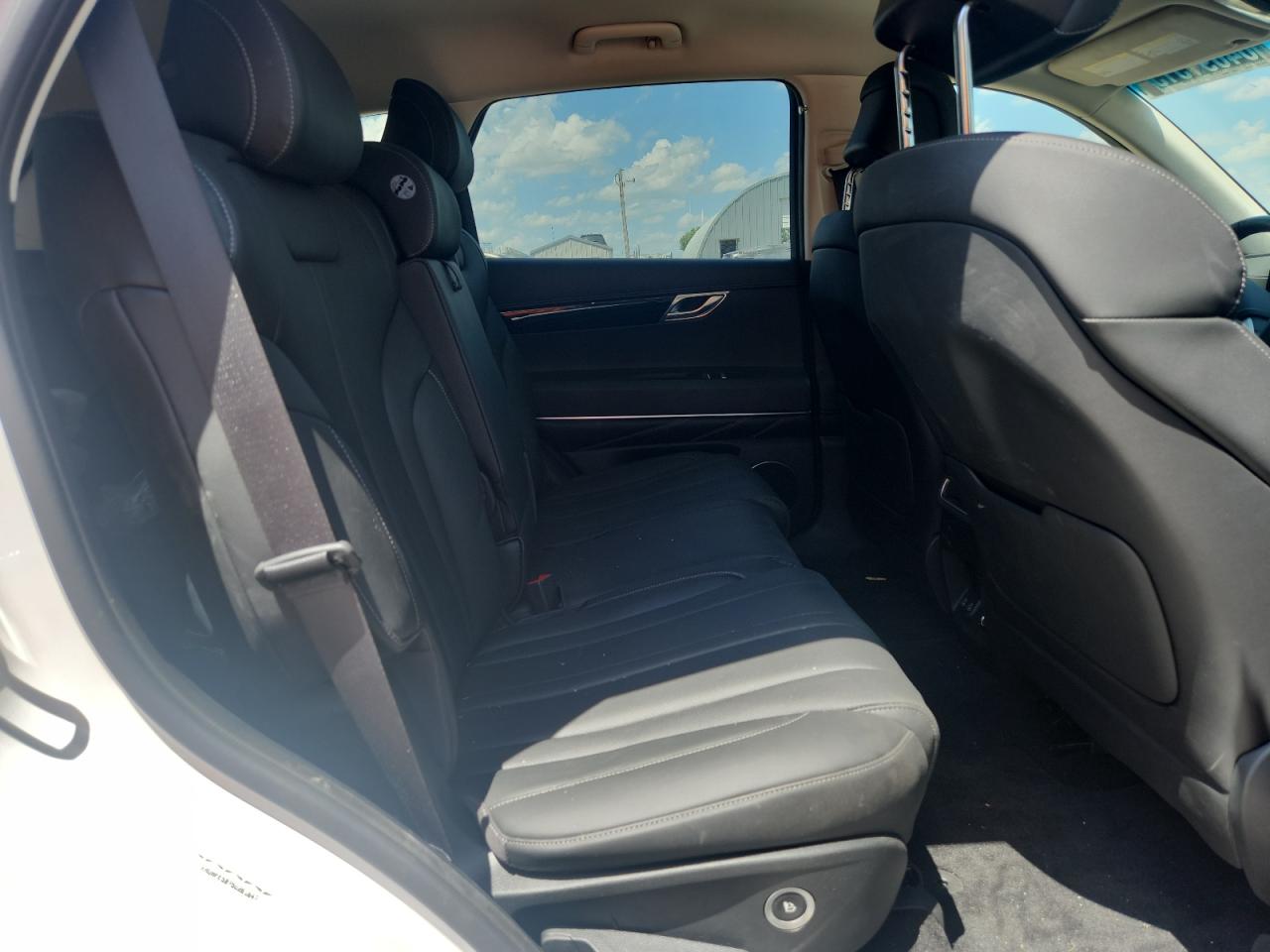2025 Genesis Gv80 Standard VIN: KMUHFESB7SU261647 Lot: 64691515