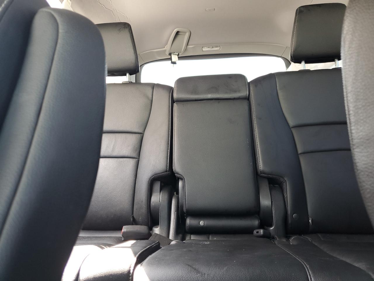 2017 Honda Pilot Exl VIN: 5FNYF6H58HB094338 Lot: 65047135