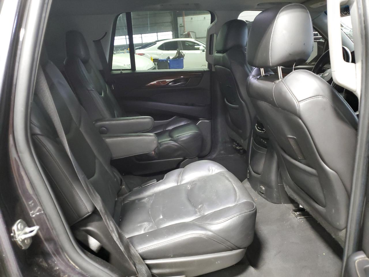 2018 Cadillac Escalade Luxury VIN: 1GYS4BKJ0JR158022 Lot: 63181085