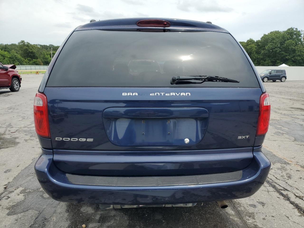 2005 Dodge Grand Caravan Sxt VIN: 2D4GP44L45R294640 Lot: 64444965