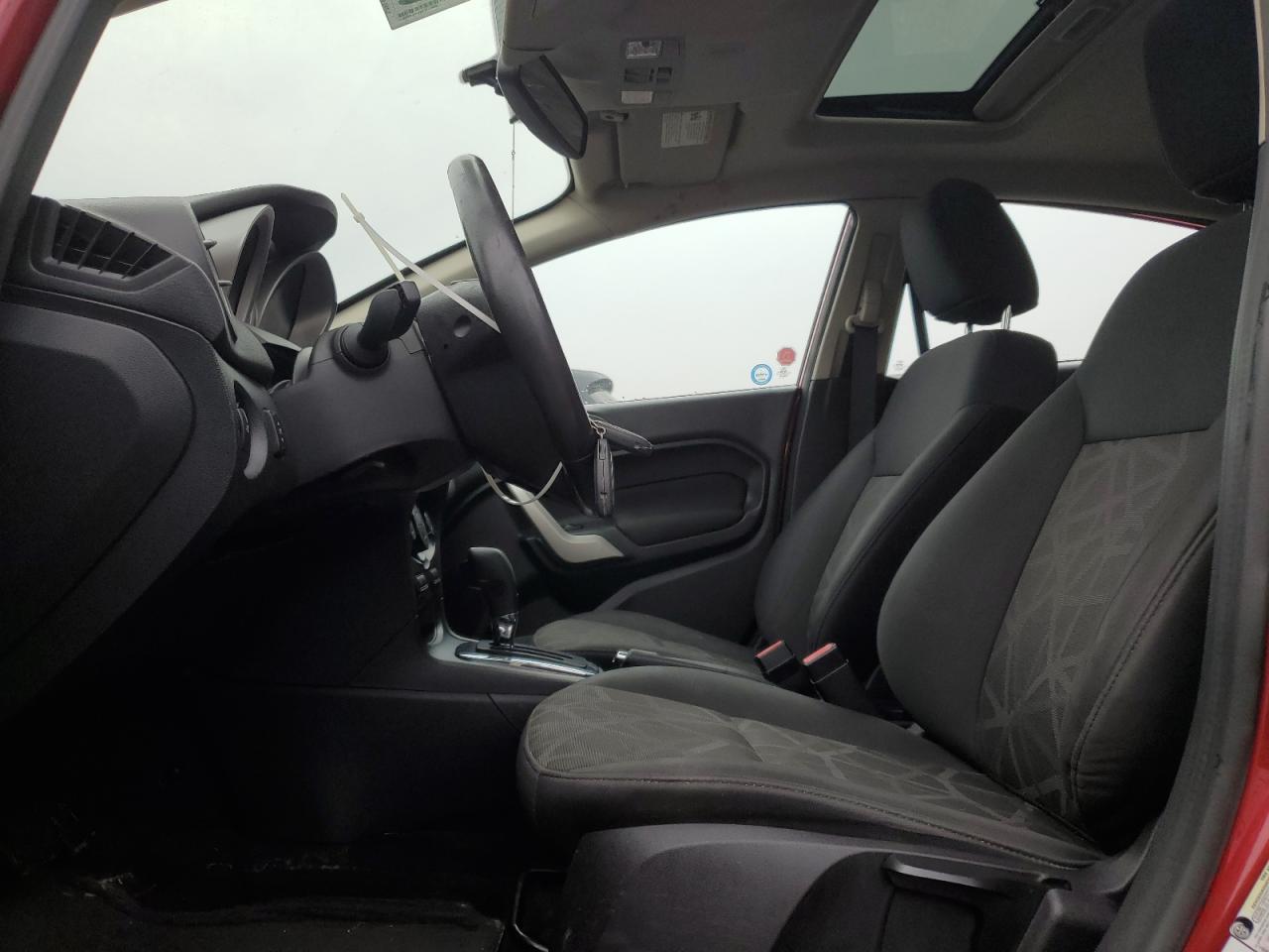 3FADP4FJ6BM126373 2011 Ford Fiesta Ses