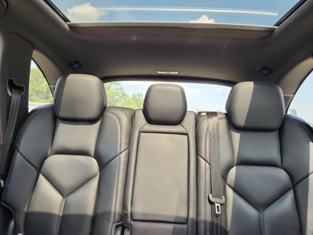 2016 PORSCHE CAYENNE S  