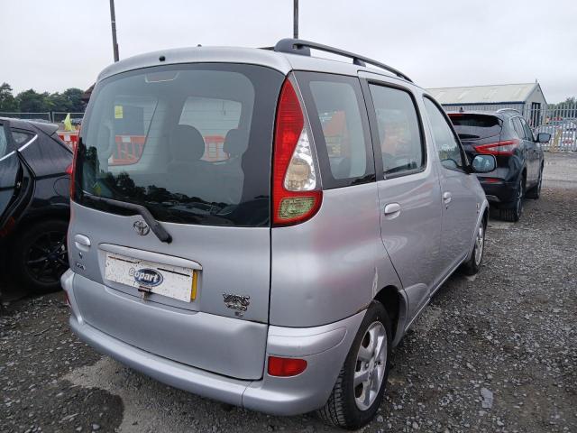 2003 TOYOTA YARIS VERS