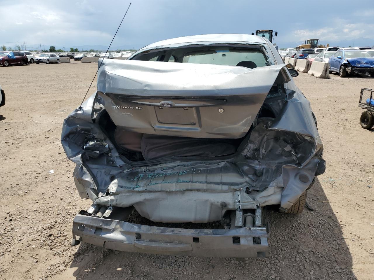 2005 Ford Taurus Se VIN: 1FAFP53U05A162171 Lot: 63247245