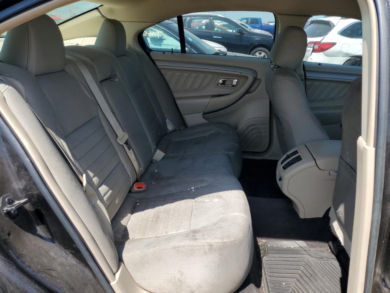 2017 Ford Taurus Se VIN: 1FAHP2D87HG132434 Lot: 63860055
