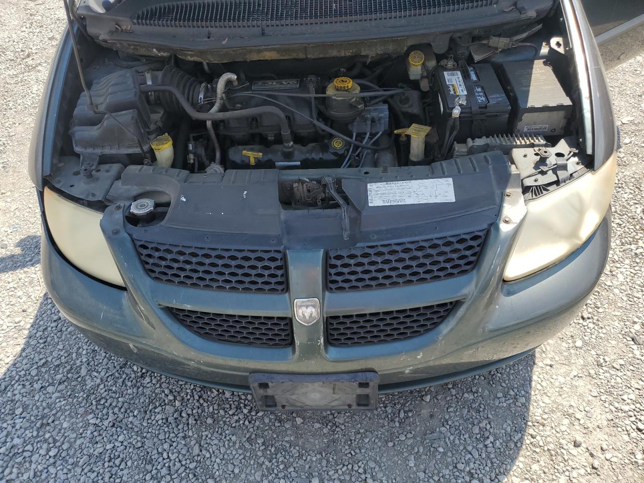 2002 Dodge Grand Caravan Sport VIN: 2B4GP44382R553216 Lot: 64605335