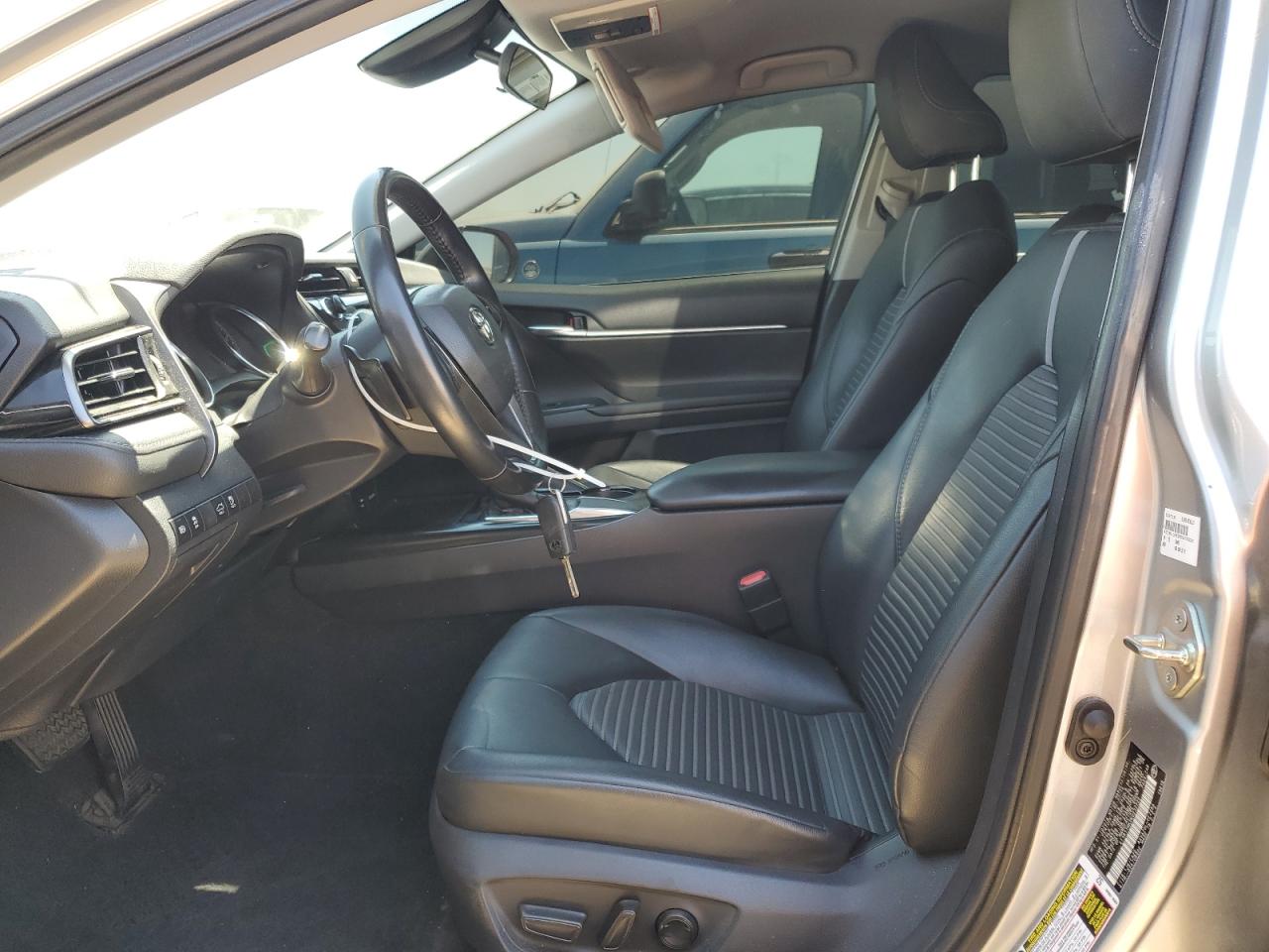 4T1B11HK2KU232222 2019 Toyota Camry L