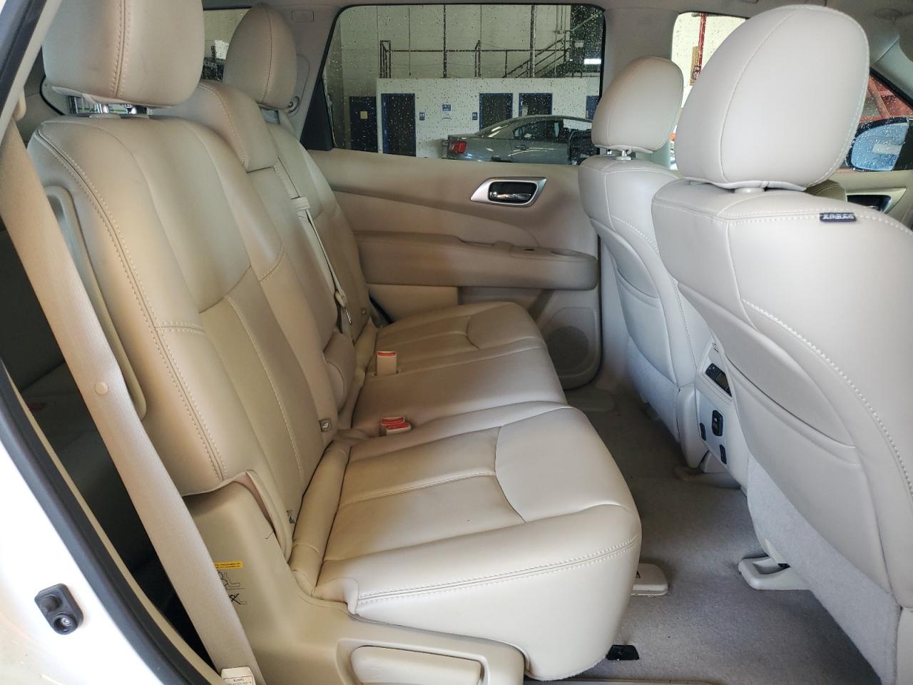 2015 Nissan Pathfinder S VIN: 5N1AR2MM9FC648474 Lot: 63698555