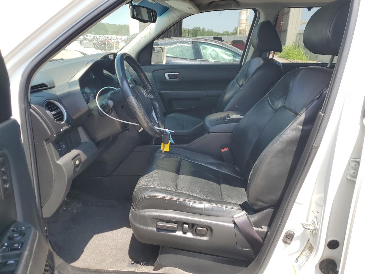 2011 Honda Pilot Touring VIN: 5FNYF3H92BB054569 Lot: 65279785