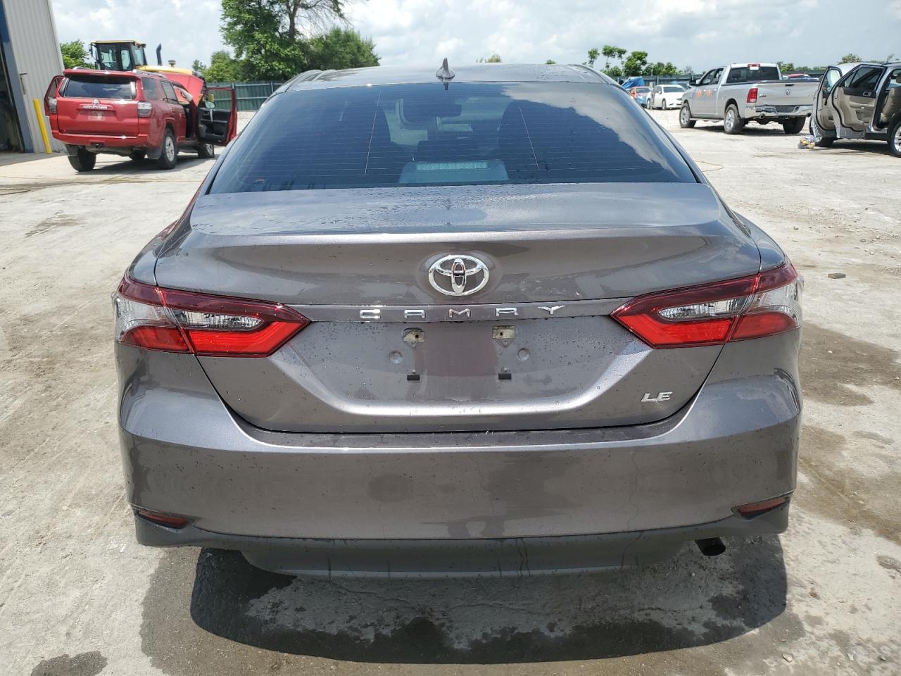 2022 Toyota Camry Le VIN: 4T1C11AK7NU672519 Lot: 65448235