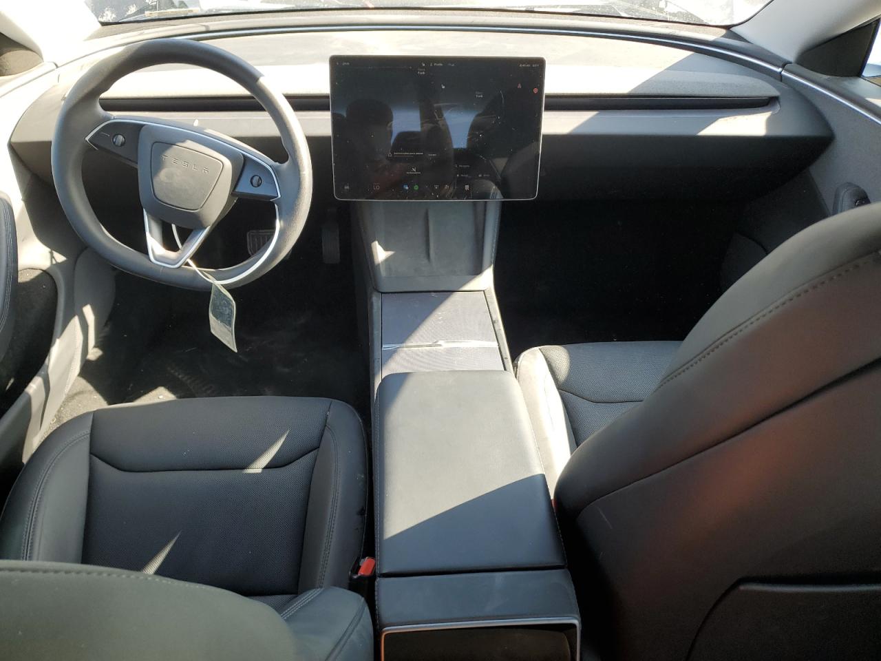 5YJ3E1EA5RF737487 2024 Tesla Model 3