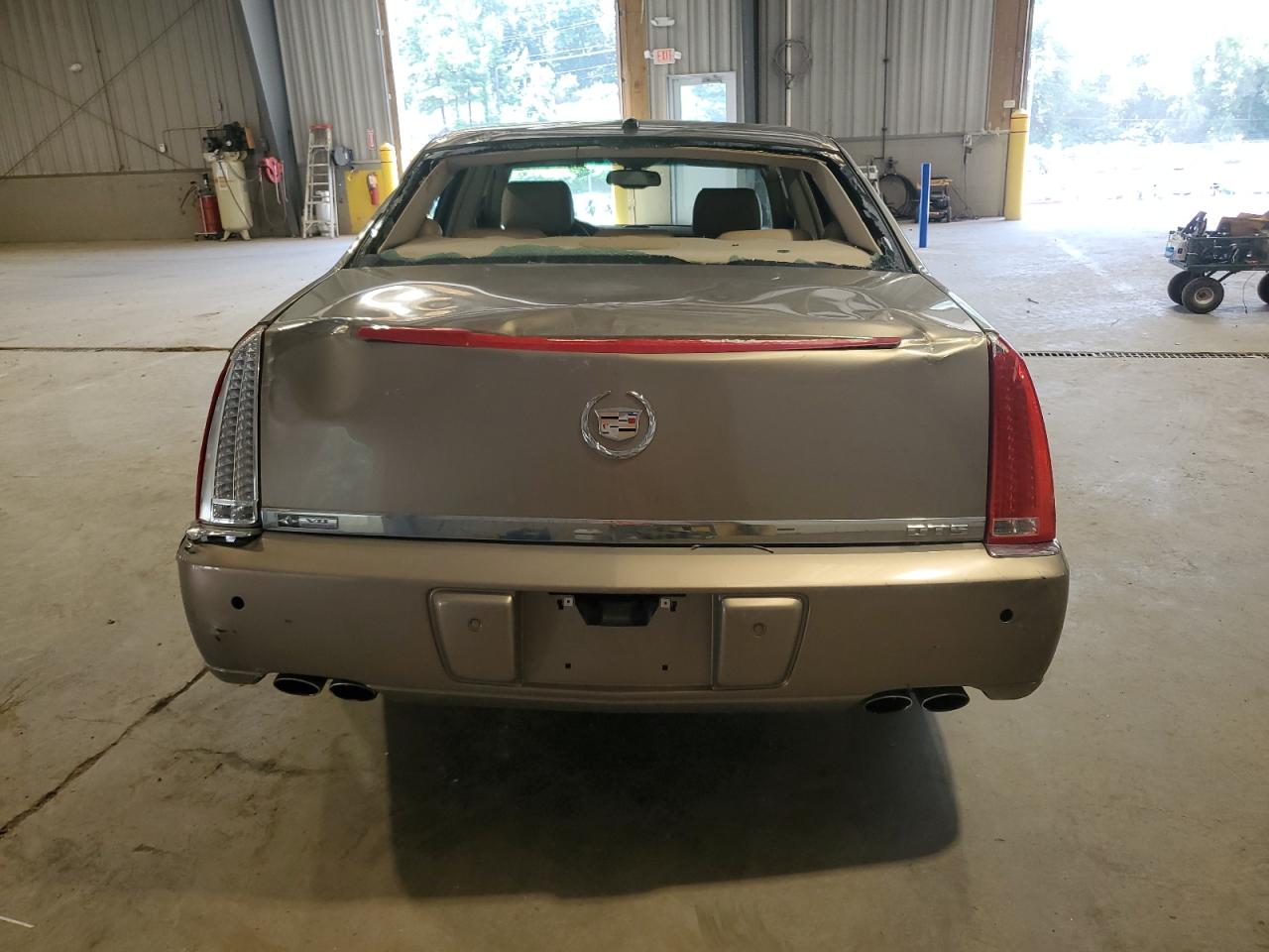 2007 Cadillac Dts VIN: 1G6KD57938U123832 Lot: 63569765