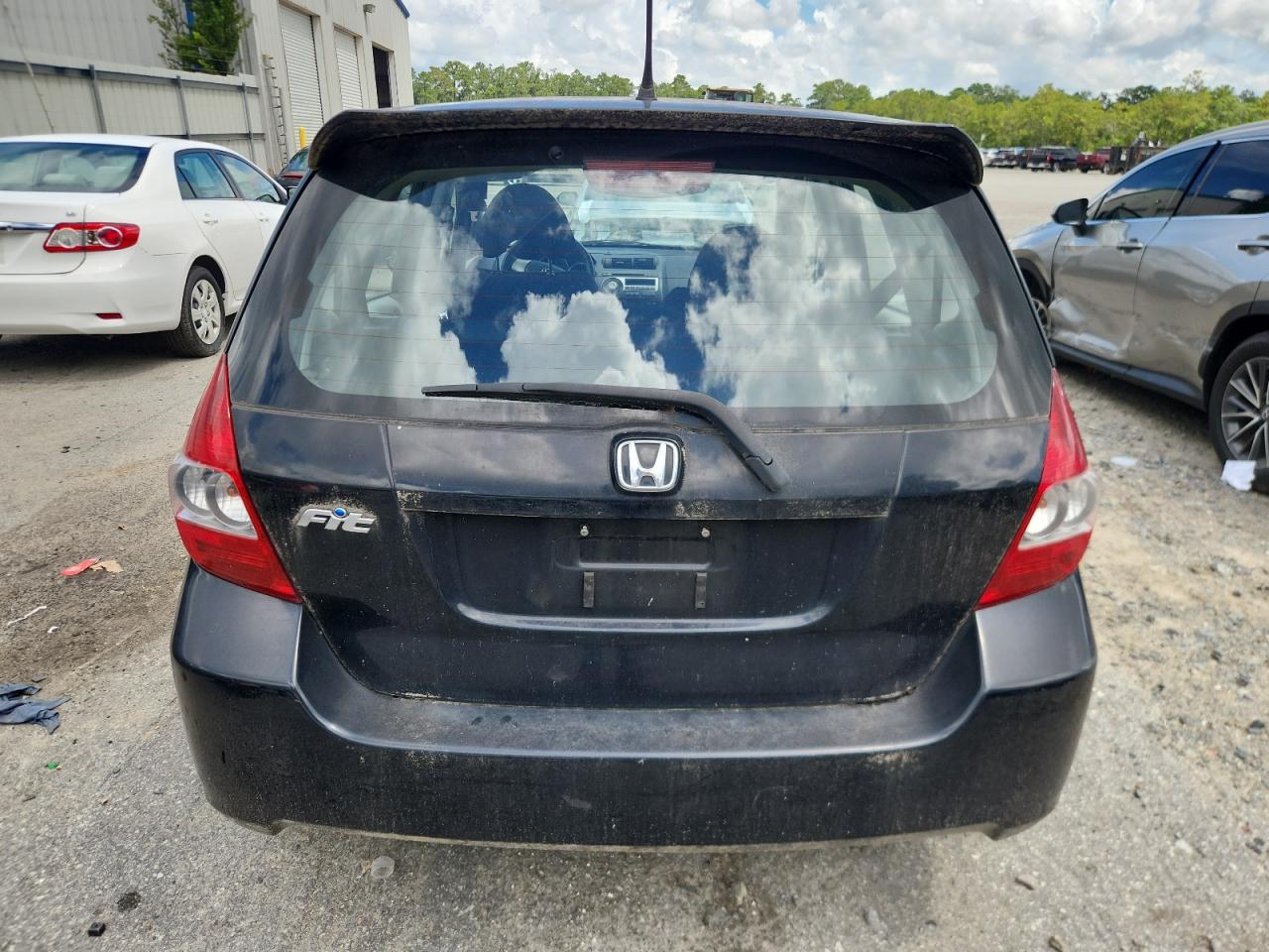 2008 Honda Fit Sport VIN: JHMGD38618S057836 Lot: 64717225