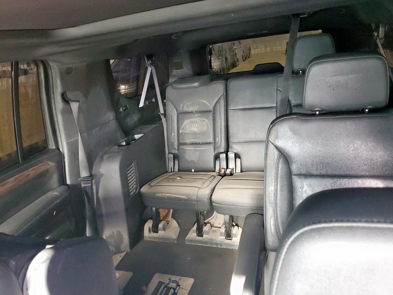 2021 Chevrolet Suburban K1500 Z71 VIN: 1GNSKDKD1MR388875 Lot: 63896945