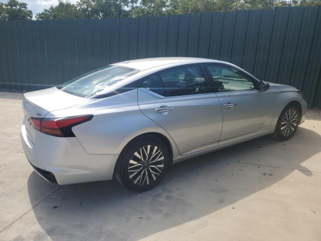  NISSAN ALTIMA 2024 Srebrny