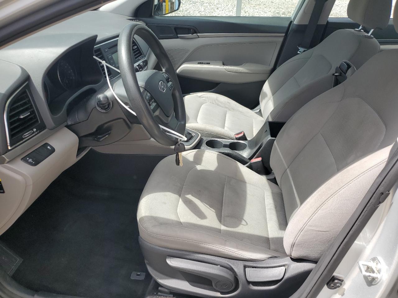 2017 Hyundai Elantra Se VIN: 5NPD74LF9HH185989 Lot: 65542445