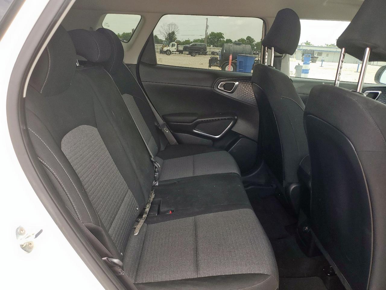 2022 Kia Soul Lx VIN: KNDJ23AU5N7152100 Lot: 63215825
