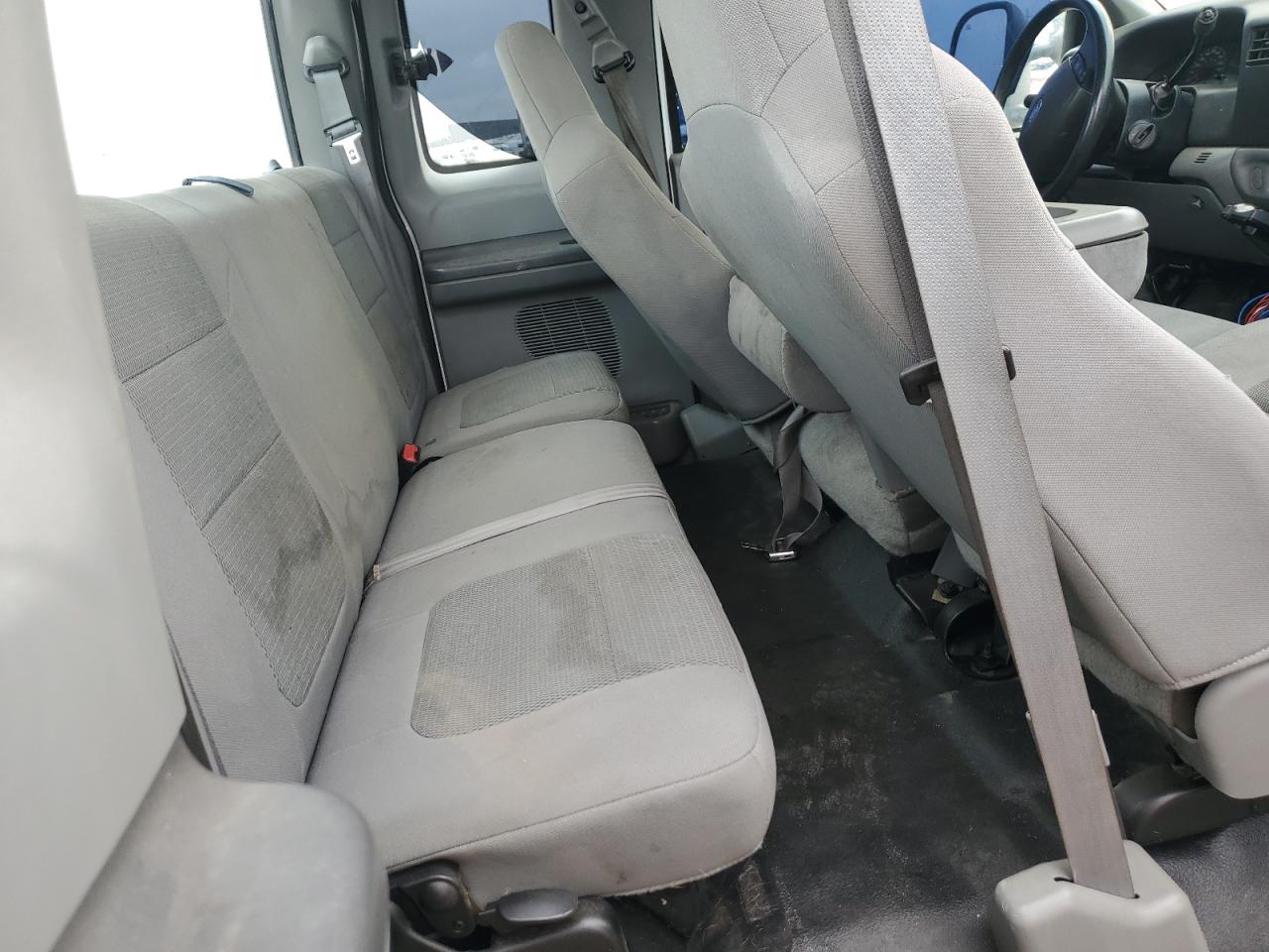 2004 Ford F350 Srw Super Duty VIN: 1FTSX31SX4ED03673 Lot: 57576835