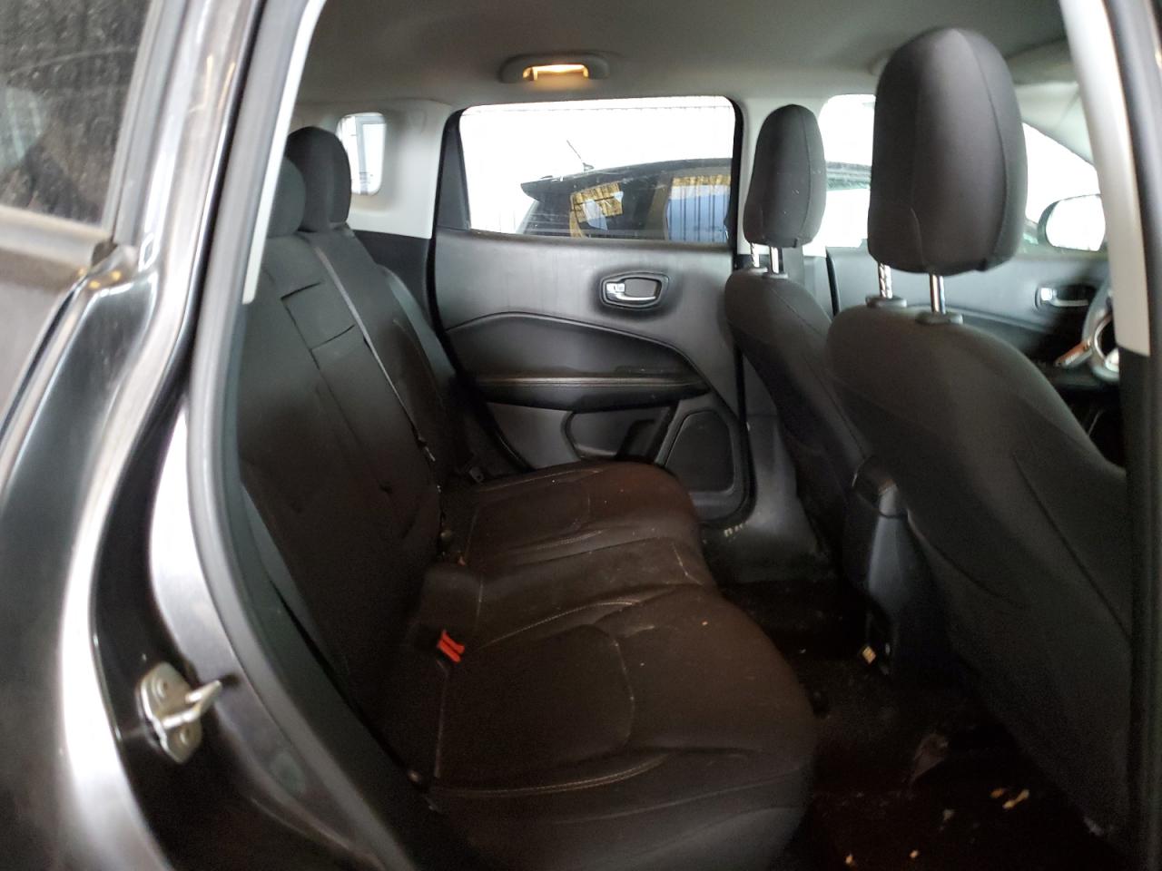 2018 Jeep Compass Sport VIN: 3C4NJDAB4JT245527 Lot: 65761345