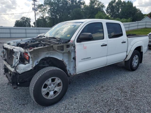  TOYOTA TACOMA 2015 Biały