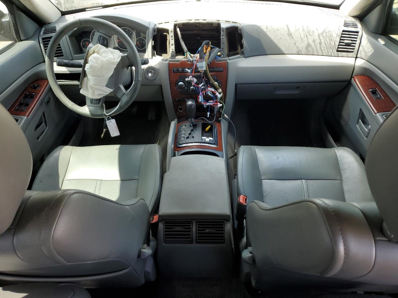 2005 Jeep Grand Cherokee Limited VIN: 1J4HR58N25C548569 Lot: 63232405
