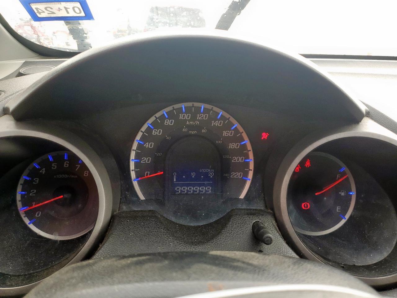 2009 Honda Fit Lx VIN: JHMGE88509S811893 Lot: 63113515