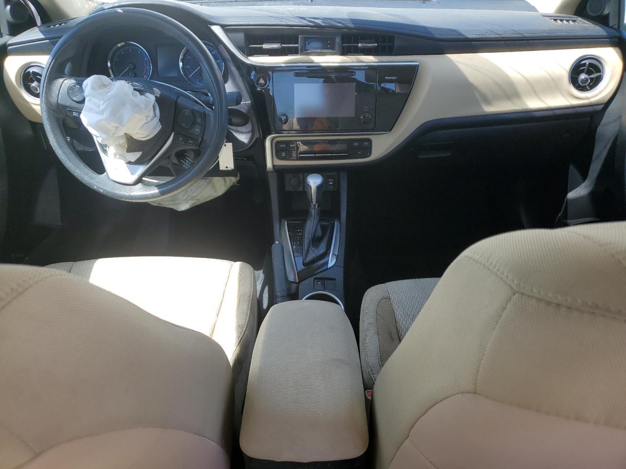2017 Toyota Corolla L VIN: 5YFBURHE1HP711774 Lot: 65025965