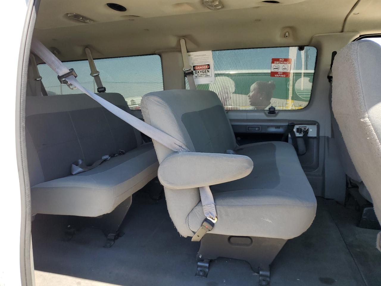 2007 Ford Econoline E350 Super Duty Wagon VIN: 1FBSS31L67DB25766 Lot: 64602015