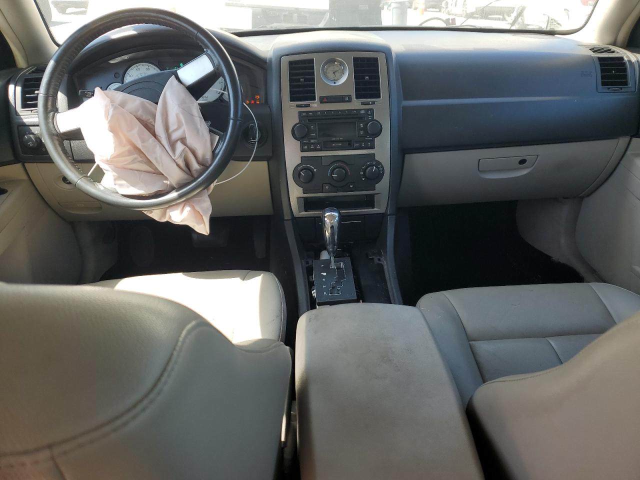 2006 Chrysler 300 Touring VIN: 2C3KA53G06H258006 Lot: 65437585