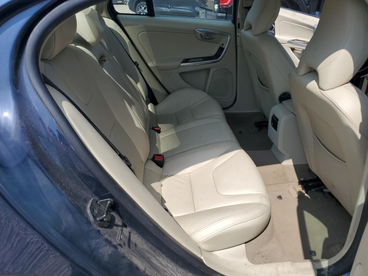 2013 Volvo S60 T5 VIN: YV1612FH1D2177595 Lot: 63748445