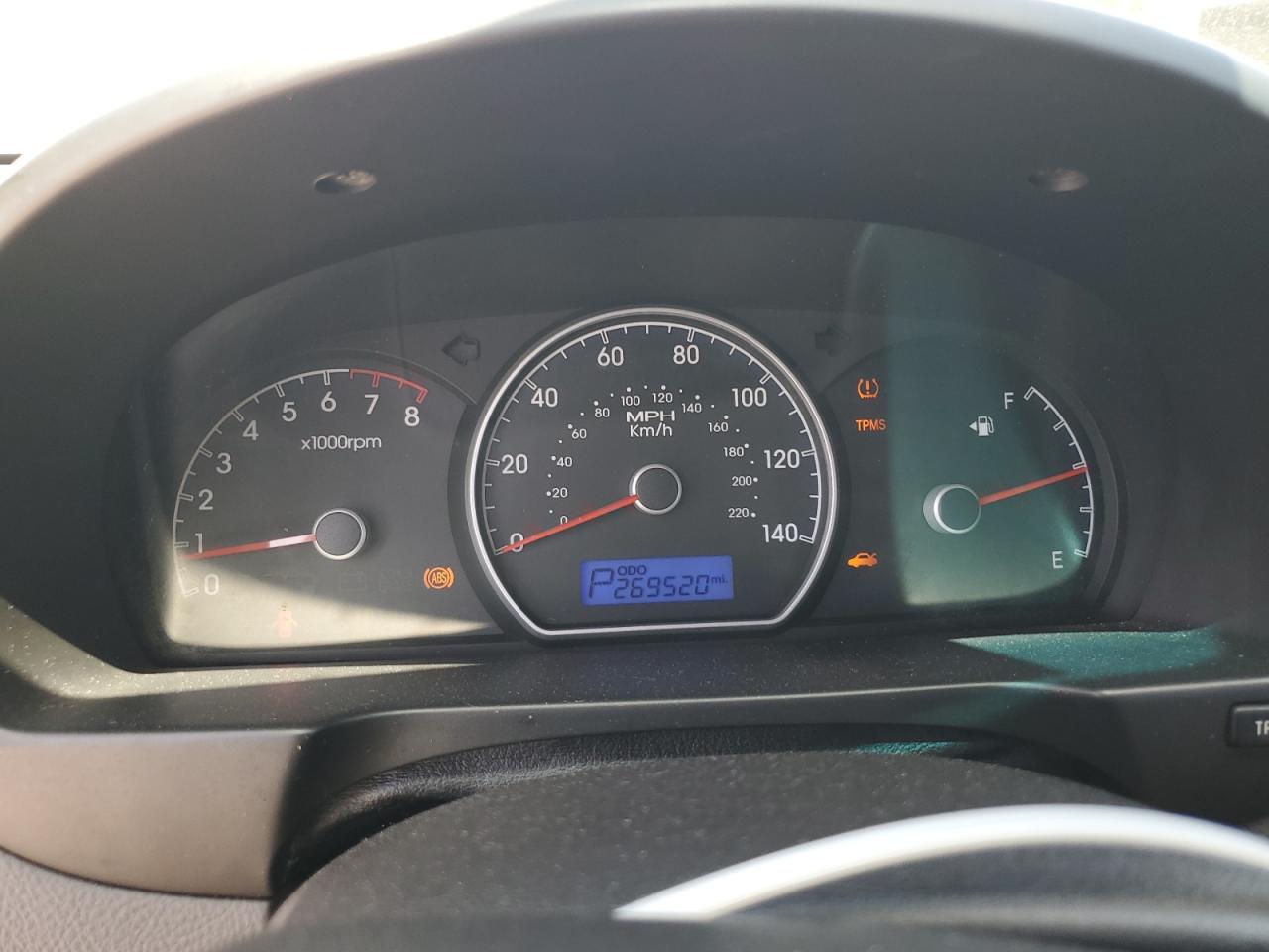 2010 Hyundai Elantra Blue VIN: KMHDU4AD4AU867762 Lot: 63185695
