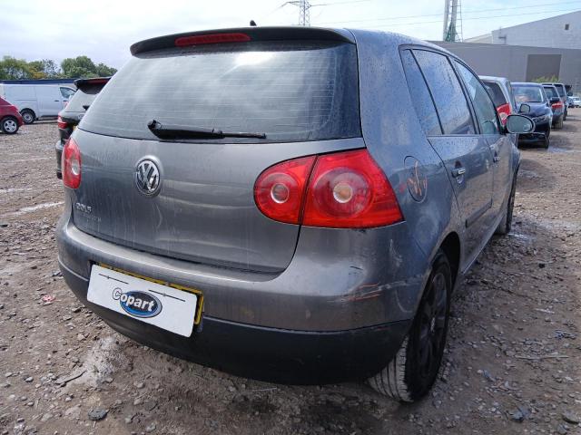 2006 VOLKSWAGEN GOLF SE AU
