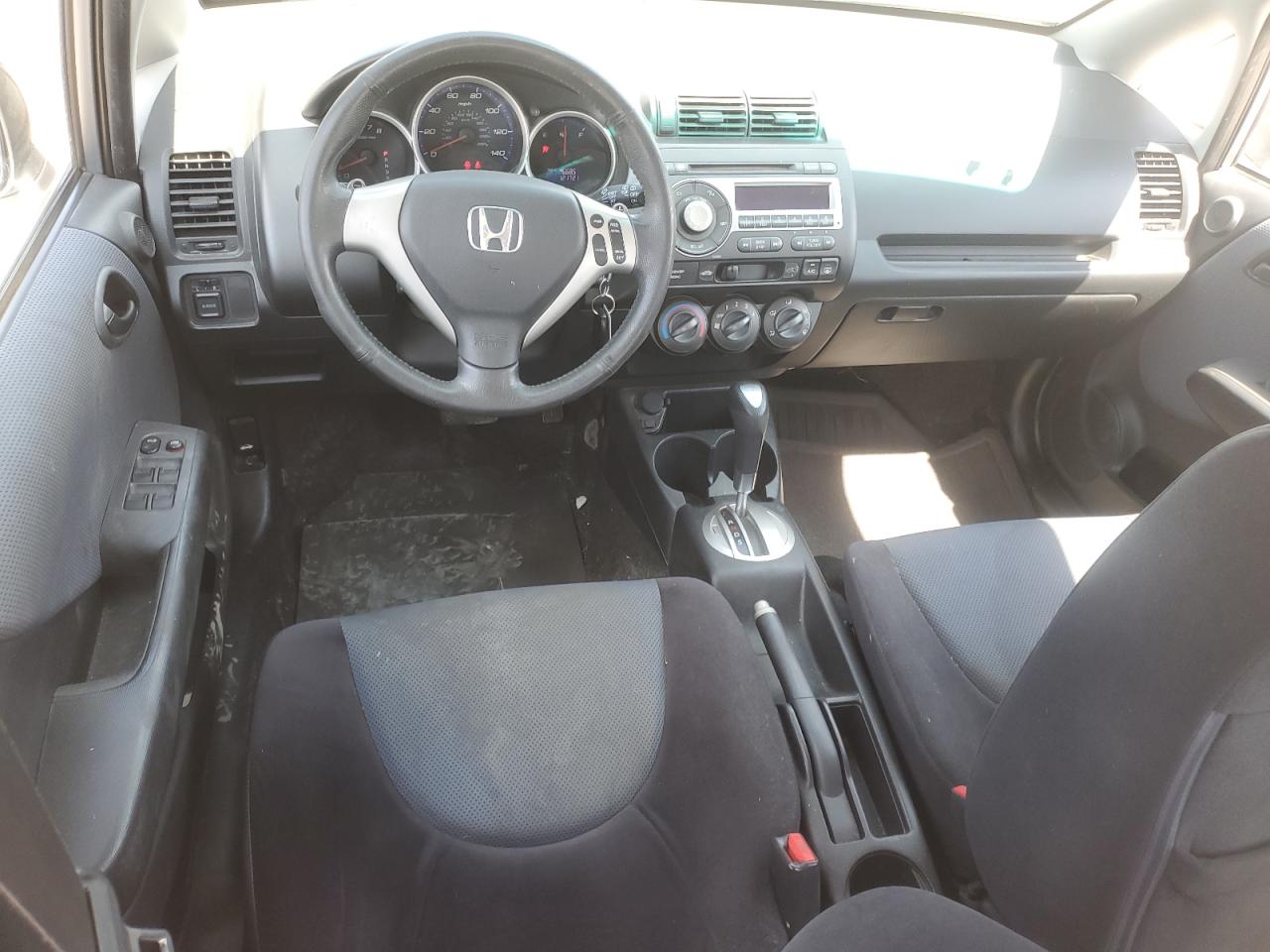 2008 Honda Fit Sport VIN: JHMGD38698S010635 Lot: 64517365