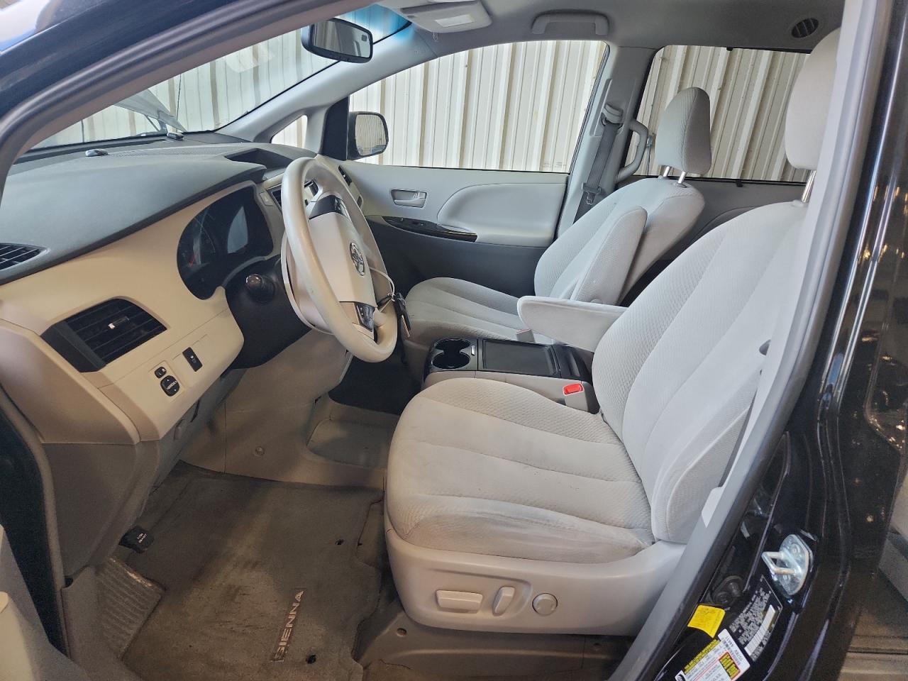 2012 Toyota Sienna Le VIN: 5TDKK3DC1CS226865 Lot: 64815795