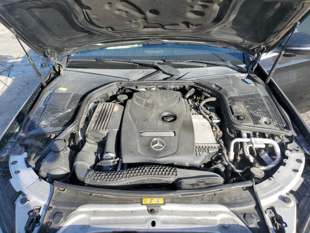 2016 Mercedes-Benz C 300 VIN: 55SWF4JB4GU107045 Lot: 64560225